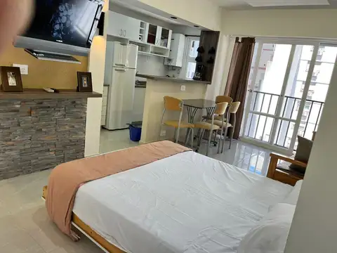Departamento en Venta en Plaza Colon, USD 57.000