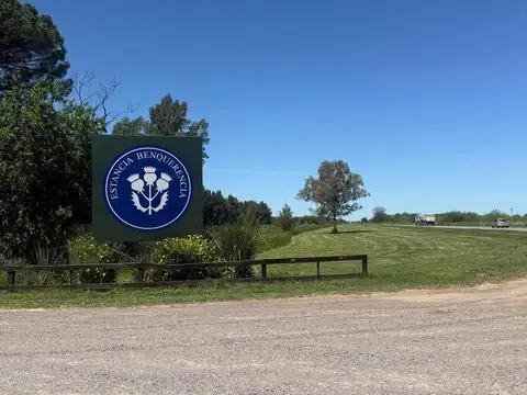Estancia Benquerencia Farm Club