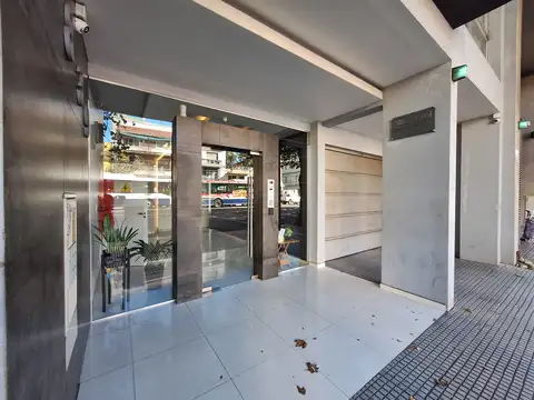 Avenida Juan Bautista Justo 5800, Piso 8