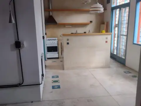 Depto Tipo Casa en Alquiler de 3 ambientes