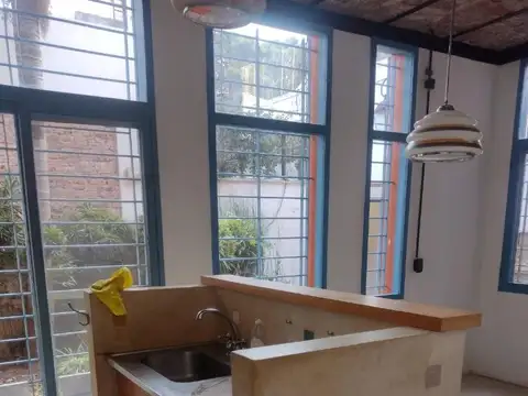 Depto Tipo Casa 3 ambientes con 2 baños