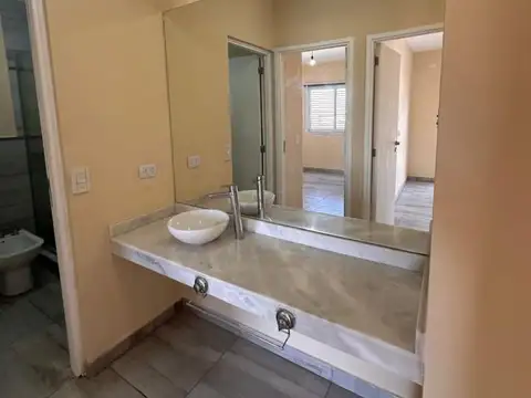Departamento 3 ambientes con 1 baño