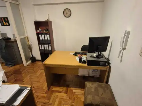 Oficina comercial o profesional muy céntrica Mza.