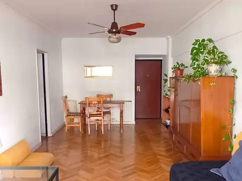 Corrientes 1467 , Piso 5