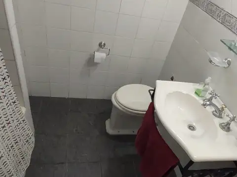 Francisco De Laprida 1400