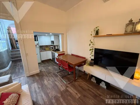 Depto Tipo Casa en Venta 80 años