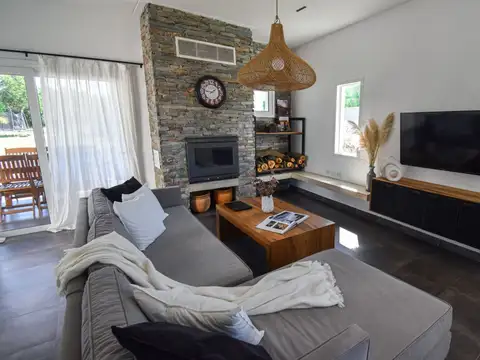 Casa en Venta al Este