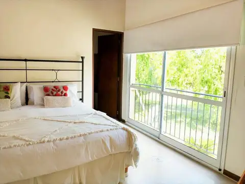 BºC PILAR VILLAGE KM50 CASA  5 DORM 3 EN PB,FAMILY DEP SERV, Y 2 EN PA, MASTER SUITE. GAL/PILETA