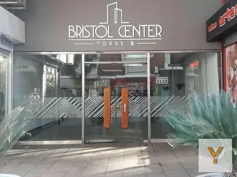 San Martín e/ Buenos Aires y Entre Ríos