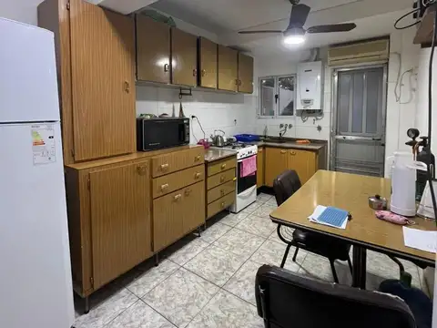 AMPLIO DEPARTAMENTO A LA VENTA DE 2 DORMITORIOS APTO CREDITO
