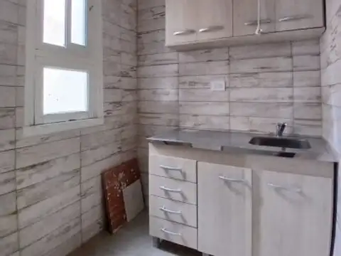 Se alquila un  hermoso departamento de 2 ambientes, bajas expensas - Barracas