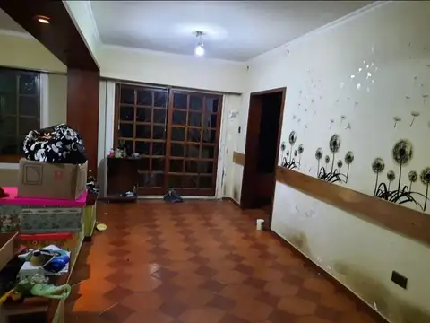 Depto Tipo Casa en Venta en Mataderos, USD 350.000