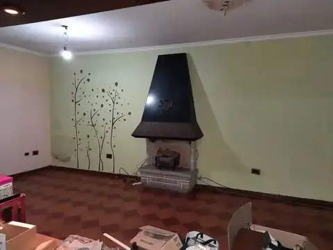 Depto Tipo Casa en Venta de 6 ambientes