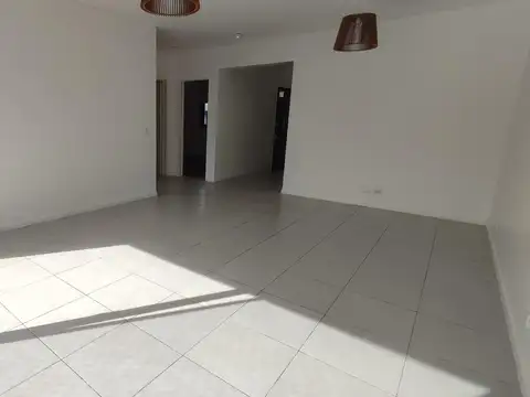 Monseñor Alberti 400, Piso 3