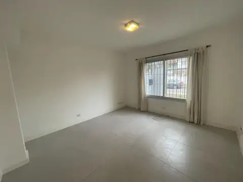 Casa 5 ambientes con 6 baños