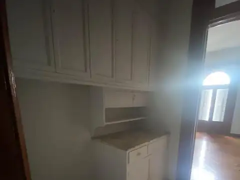 PISO 4 DORMITORIOS CON BALCON Y TERRAZA