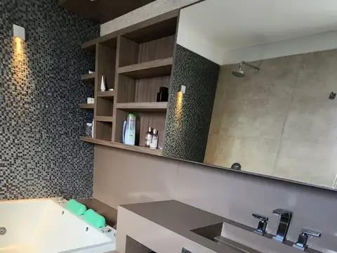 Casa en Venta en Virrey del Pino, USD 270.000