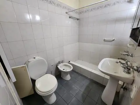 Depto Tipo Casa en Venta al Este