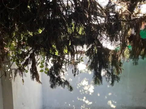 Cochera en Urquiza R