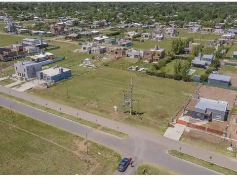 Luciano Molinas 10 -  Funes Norte - Lote 755