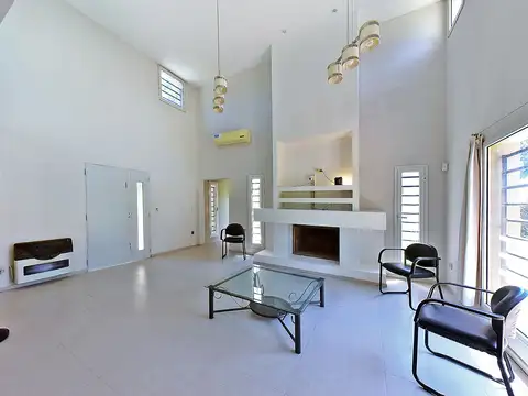Casa en Venta al Suroeste
