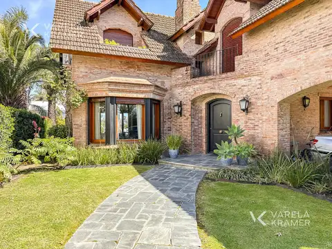 Casa en Venta de 4 dormitorios