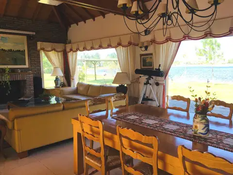 Canal del Este y Arroyo perdido, Delta Tigre, Barrio Privado Náutico "Isla del Este"