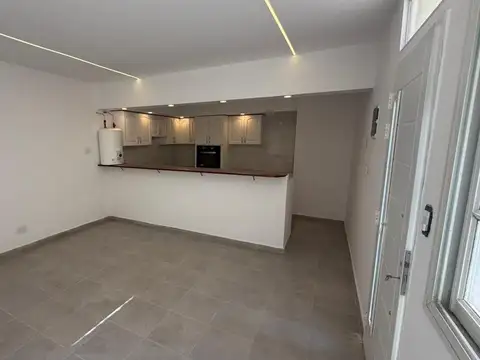 Depto Tipo Casa en Venta de 1 dormitorio