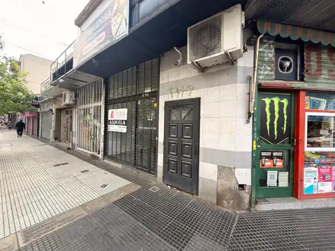 Local en Alquiler en Monte Castro, $ 1.000.000