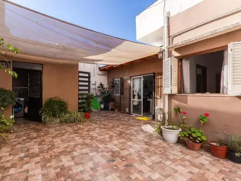 Venta casa 3 dormitorios en España y Hospitales