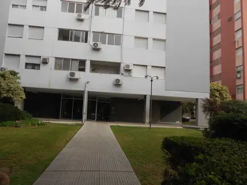 j b la salle 4100, Piso 13
