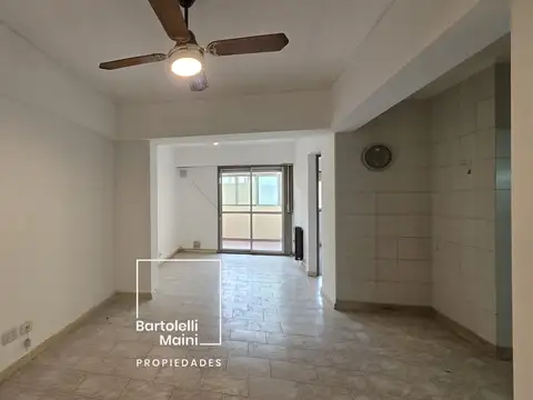 VENTA / ALQUILER | Departamento 1 Dormitorio con Balcón