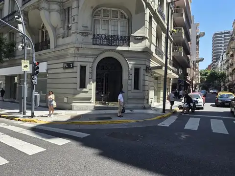 Local en Barrio Norte