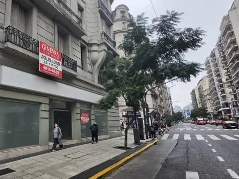 Local en Alquiler 80 años