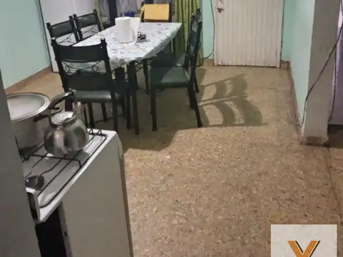Depto Tipo Casa en Venta de 5 ambientes