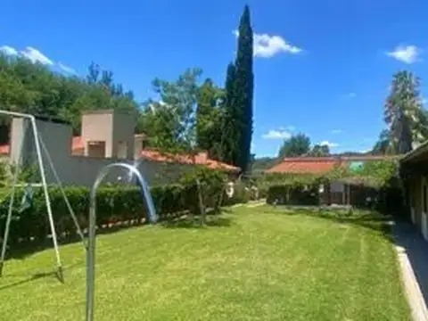 VENTA CASA 3 DORMITORIOS VILLA LA RIBERA -OLIVEROS