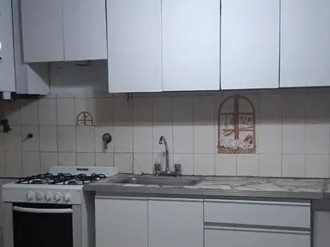 Depto Tipo Casa 3 ambientes con 2 baños