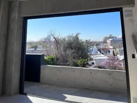 Clark, Ciudad Mendoza al 400