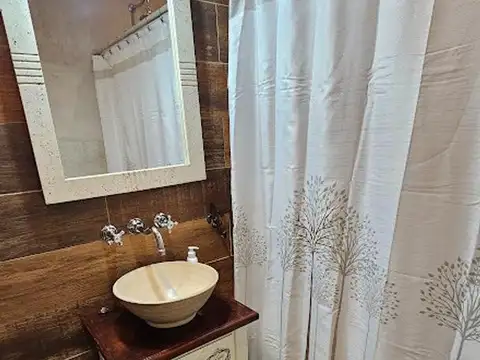 Depto Tipo Casa en Venta con 1 cocheras