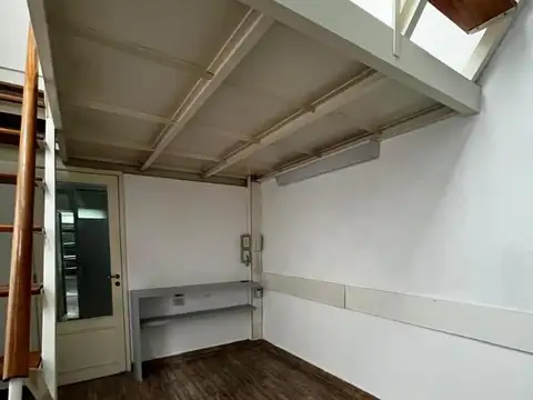 Alquiler departamento duplex 1 dormitorio con patio