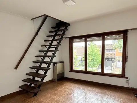 Depto Tipo Casa en Venta de 2 ambientes