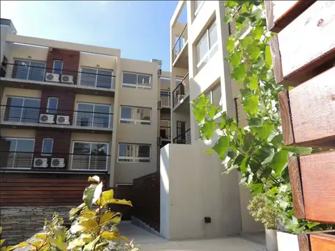Arregui 5100, Piso 1
