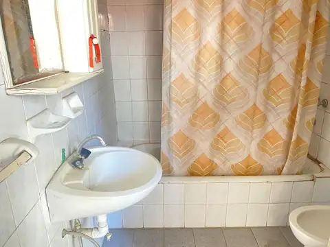 VENTA PH TIPO CASA A METROS DE AVELLANEDA CENTRO