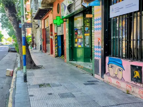 Avenida Almirante Brown 1300