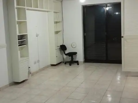 Departamento en venta - 2 Dormitorios 1 Baño - 60Mts2 - Burzaco