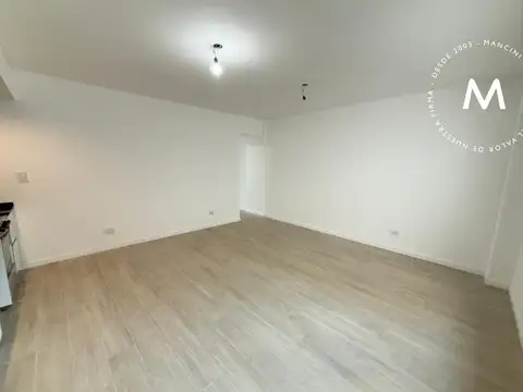 Departamento en Alquiler en Caseros, $ 630.000