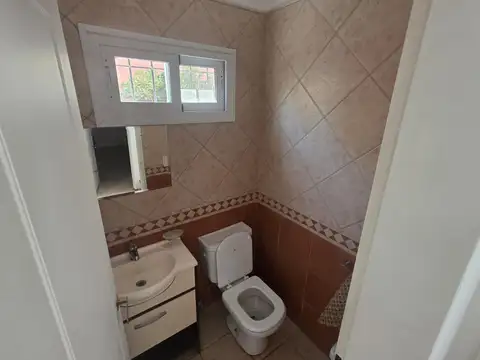 Depto Tipo Casa en Venta en Martínez, USD 245.000