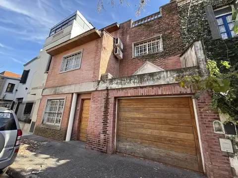 Casa en venta en Liniers