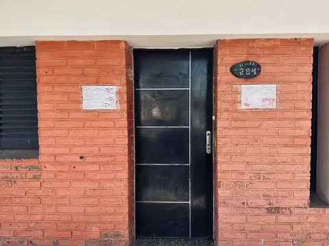 Dr. José M. Pizarro 200