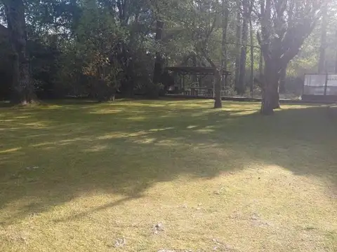 Casa en venta - 2 Dormitorios 1 Baño - 6.196Mts2 - Tigre